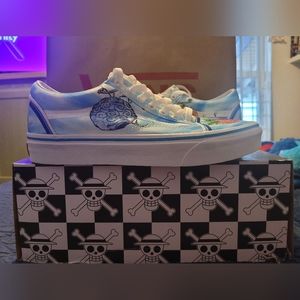 Vans X One Piece Old Skool Sneakers Devil Fruit 6.5M 8W